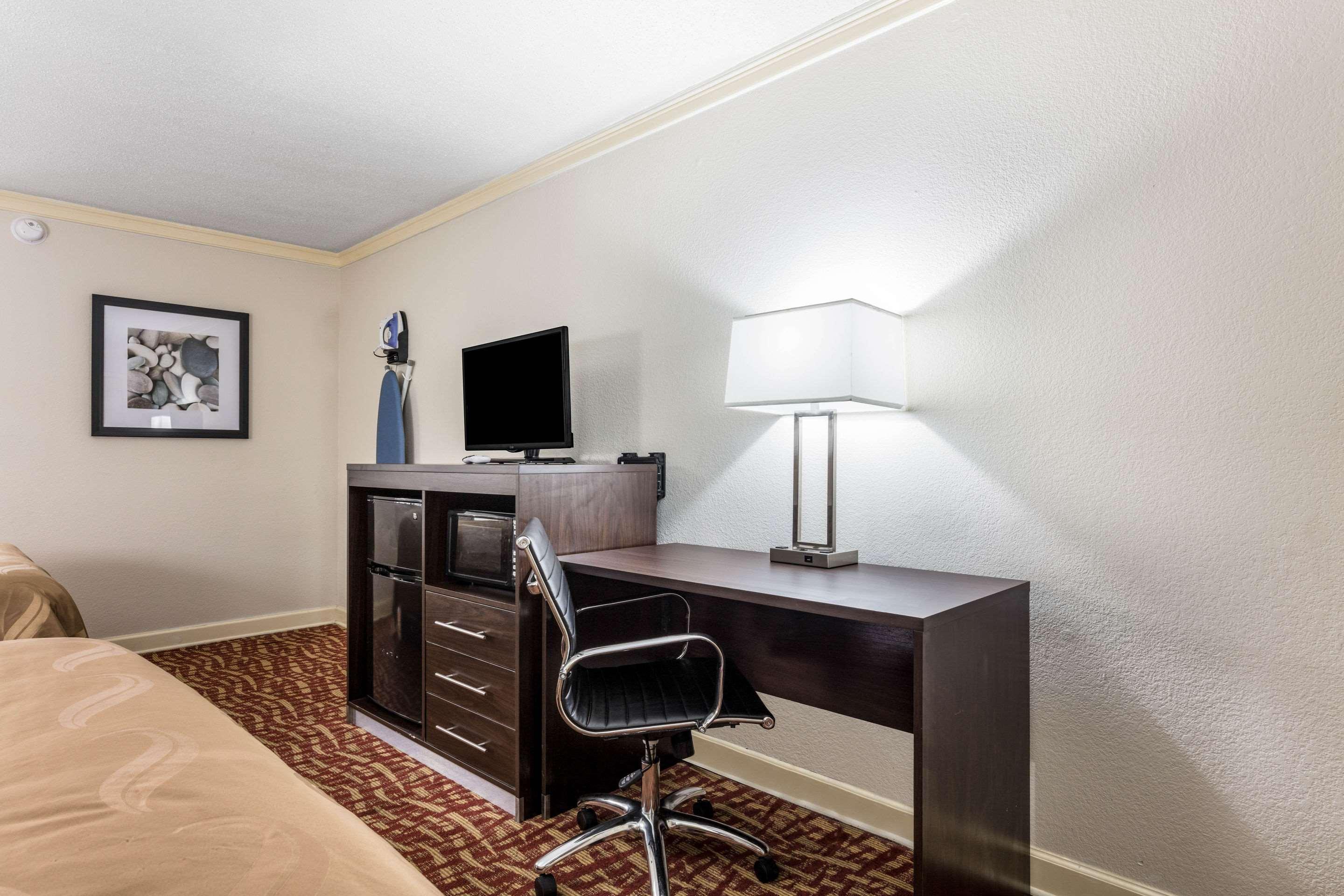 Quality Inn Forrest City I-40 Екстериор снимка