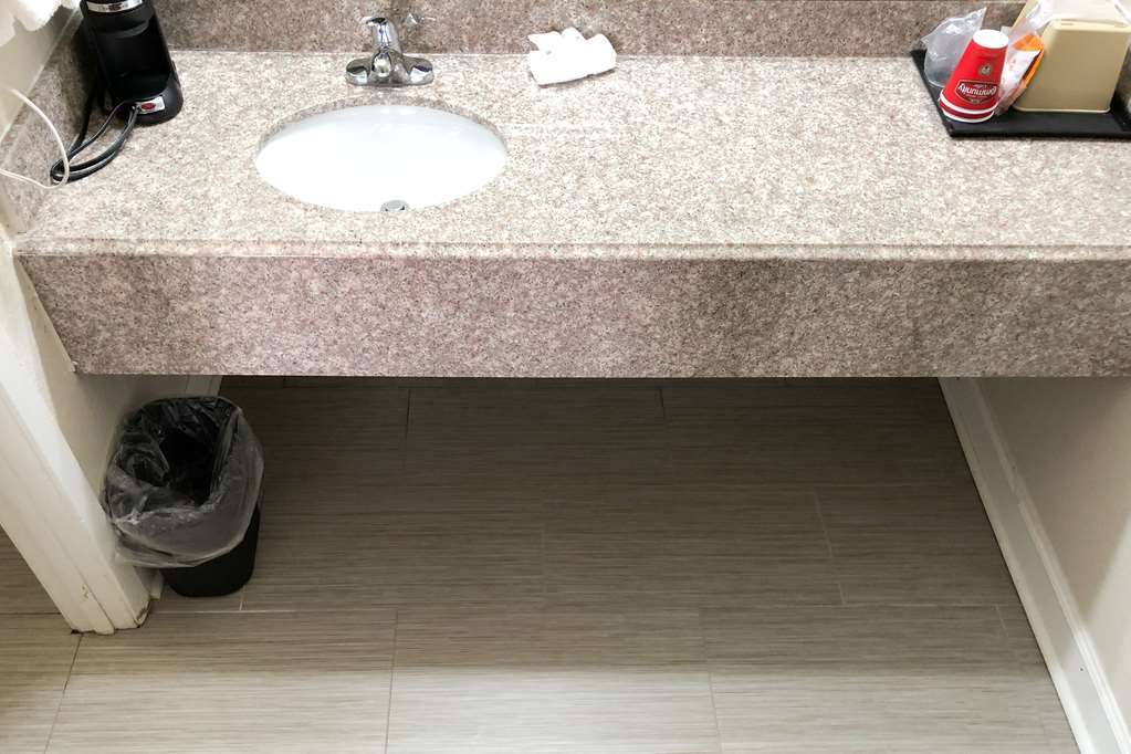 Quality Inn Forrest City I-40 Стая снимка