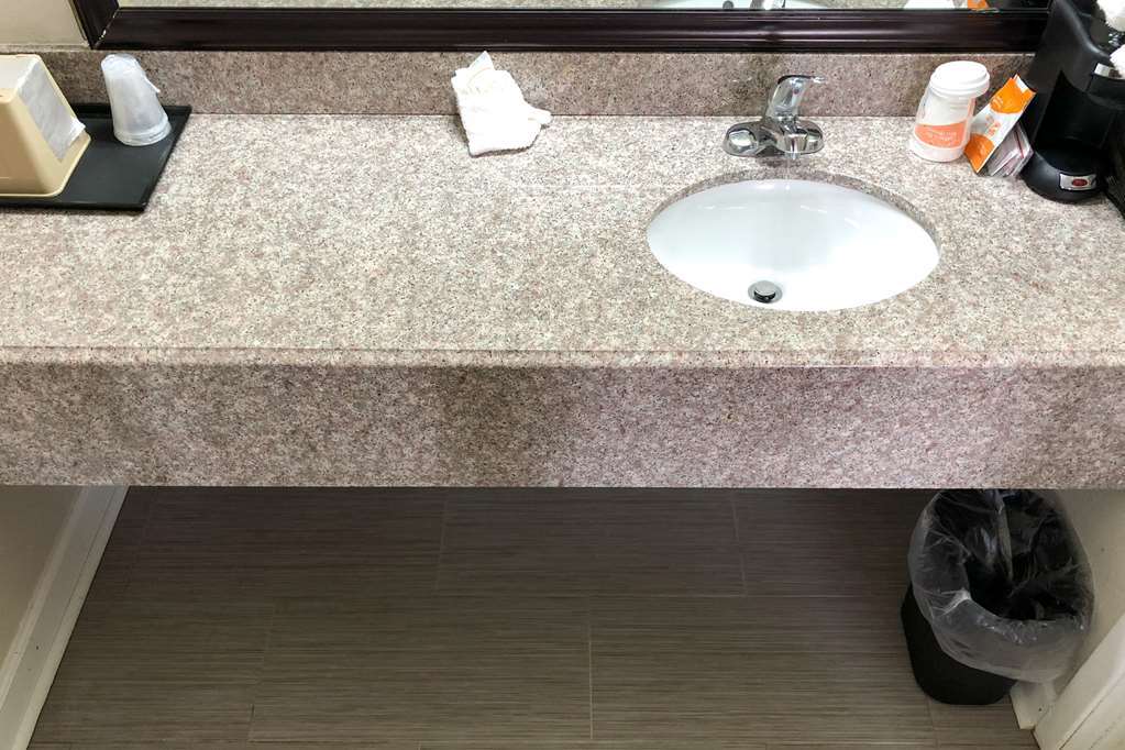 Quality Inn Forrest City I-40 Стая снимка